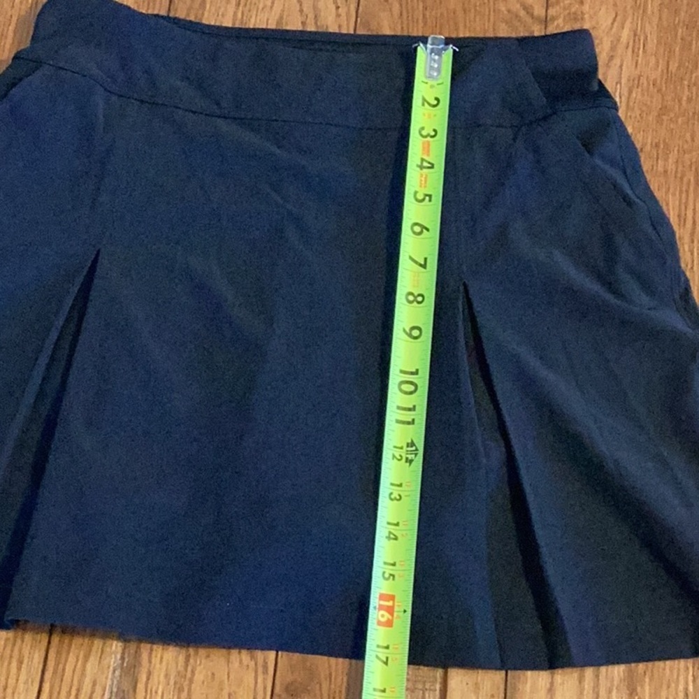 Callaway black pleated skort, golf, tennis, athletic. Women’s size medium - Picture 6 of 12